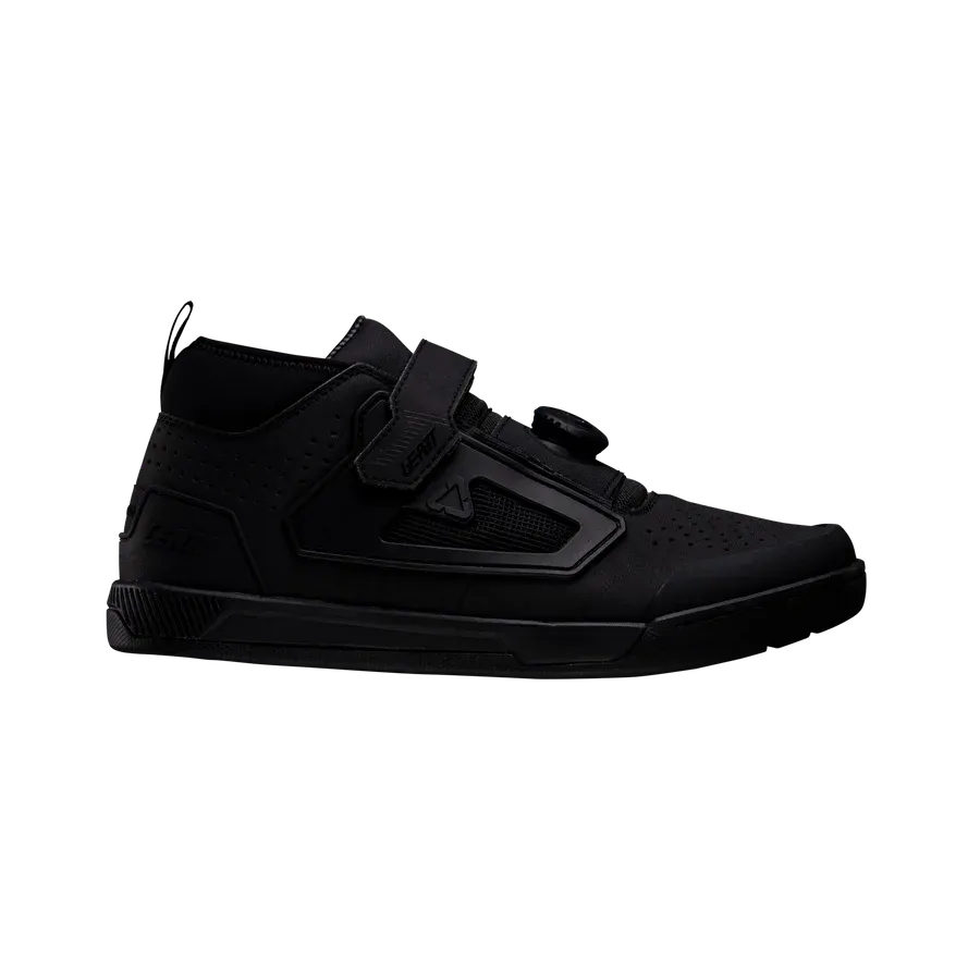 Leatt_Shoe_3.0_ProFlat_Black_V26_Right_3026057710_da93bd79-08ed-4b15-836d-7504b7157270.webp