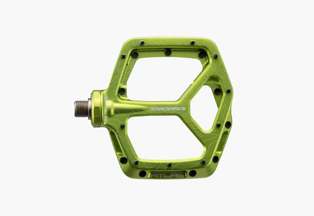 fc8ff99b3cf6bcd2bbc537c0dcff41508f2f3171_atlas_pedal_green_rotation_2_pdp_3x.webp