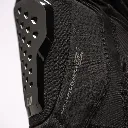 Leatt_Protection_KneeGuard_6.0EVO_Black_Mood10_50260111210_2eaec4f4-0441-4d16-b440-8e029d8cdefc.webp