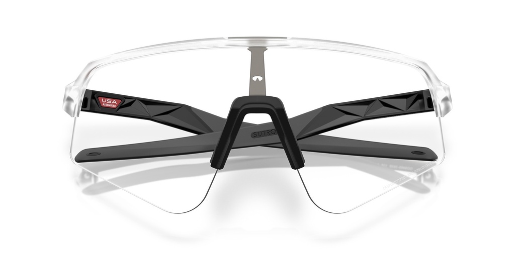 LENTES OAKLEY SUTRO LITE SWEEP MATTE CLEAR PHOTOCHROMIC