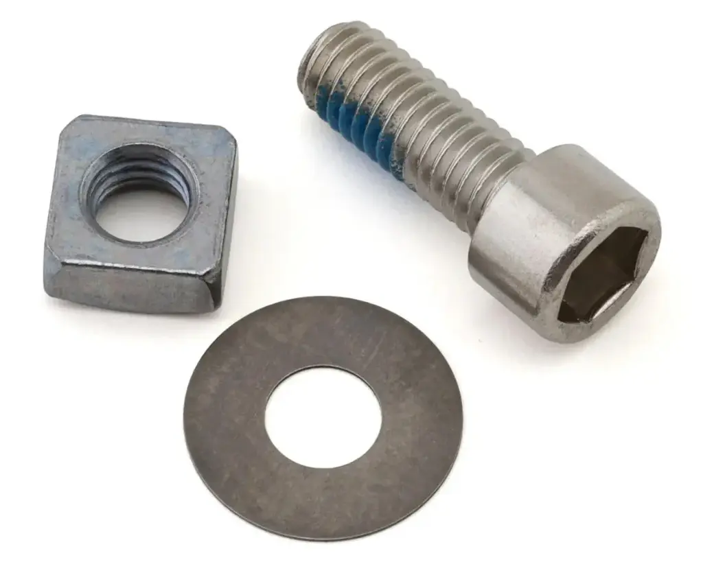 [803-01-811] SERVICE SET:202136/38 KABOLTX HARDWARE FOX